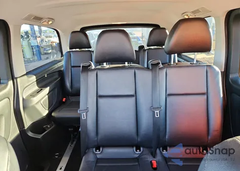 2016 Mercedes-Benz Metris из США, поврежденный, VIN WD4PG2EE9G3091083